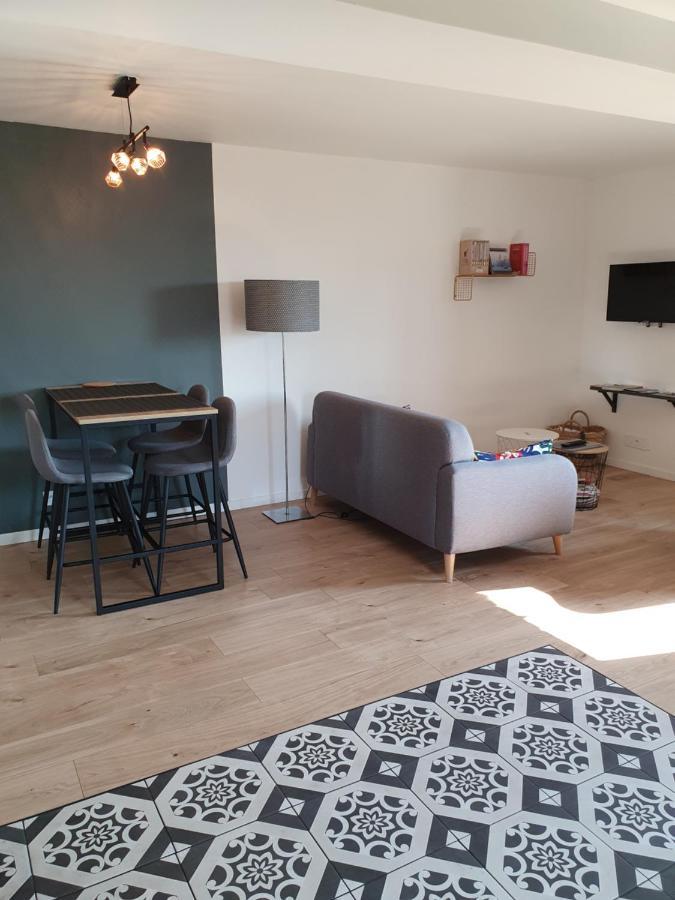 Appartement Pierres De Loire- Linge Inclus -1Er Etage La Bohalle Екстериор снимка